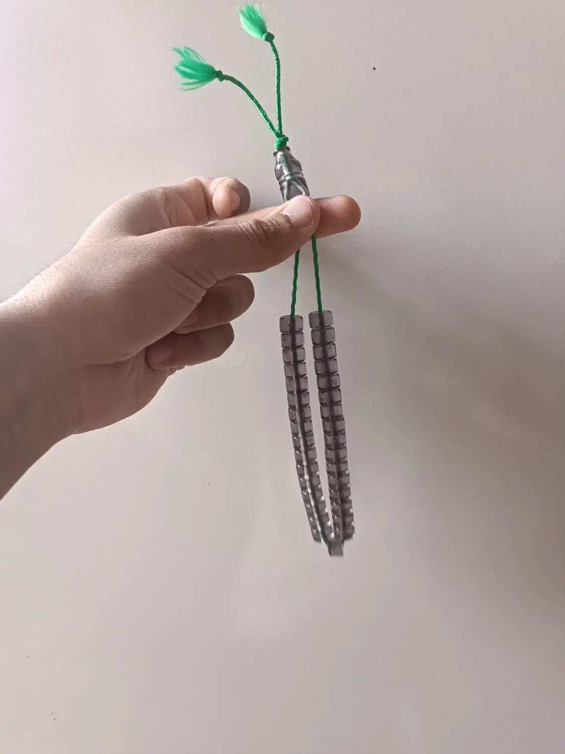 تسبیح سندلوس|کلکسیون اشیاء عتیقه|گوگان, |دیوار