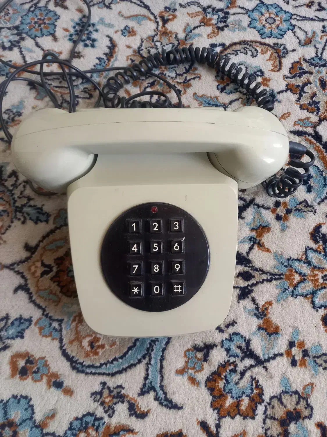 تلفن ثابت قدیمی|تلفن رومیزی|شهریار, شهریار|دیوار