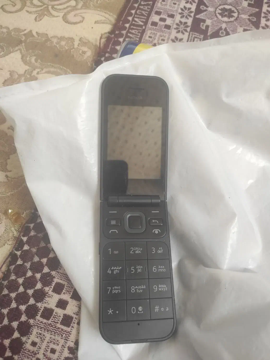 فروش یک دستگاه گوشی نوکیا تاشو|موبایل|هرسین, |دیوار