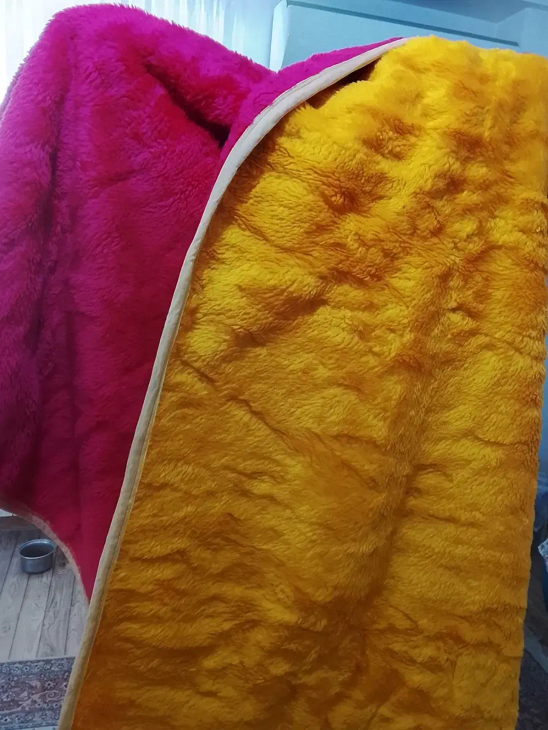 وسایل سفر|رختخواب، بالش، پتو|رشت, خمیران زاهدان|دیوار