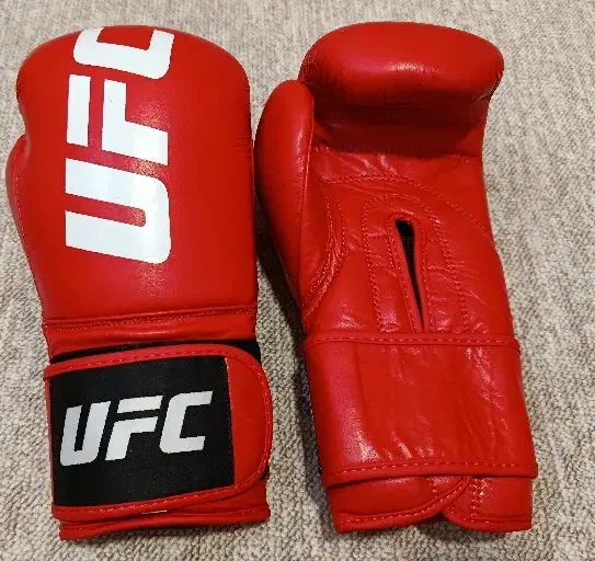 دستکش بوکس حرفه ای چرم|تجهیزات ورزشی|بروجرد, |دیوار