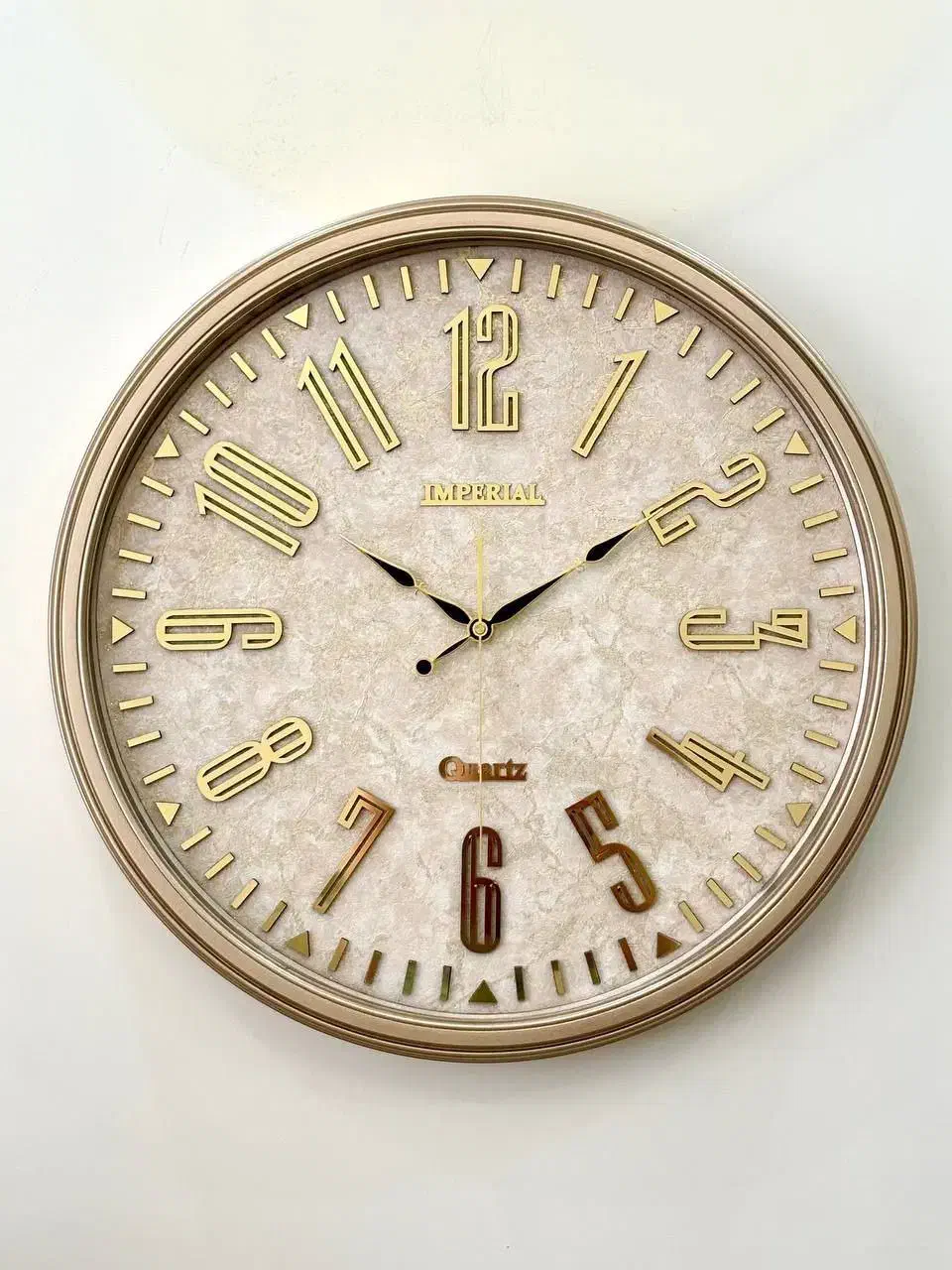 ساعت دیواری کلاسیک و مدرن ،بسیار جذاب سایز ۶۰|ساعت دیواری و تزئینی|قم, شهرک فاطمیه|دیوار