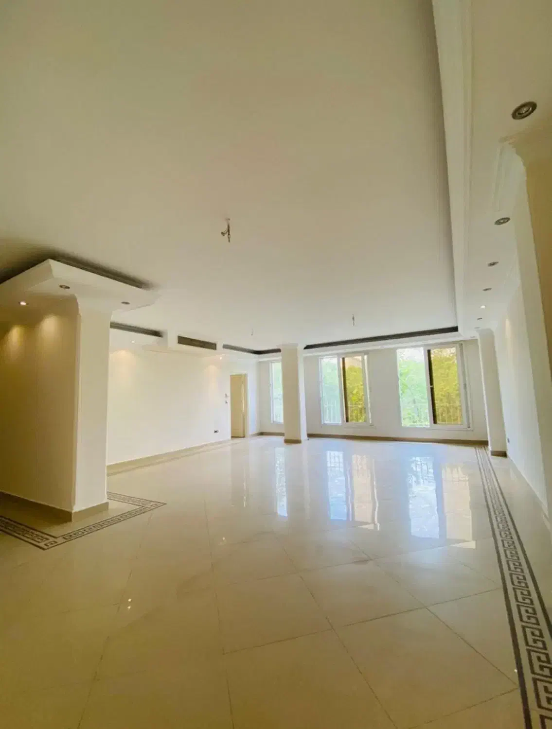 قیطریه 240متر مشرف به پارک تکواحدی