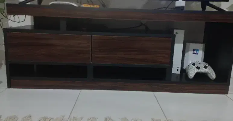 میز تلویزیون تمیز|میز تلویزیون|محمدیه-قزوین, |دیوار