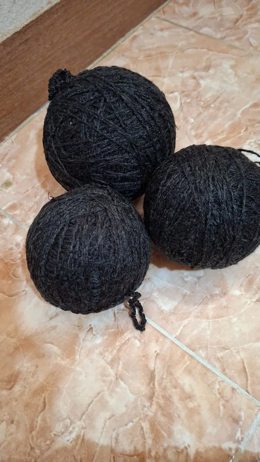 کاموا|لوازم خیاطی و بافتنی|شاهینشهر, شهرک گلدیس|دیوار