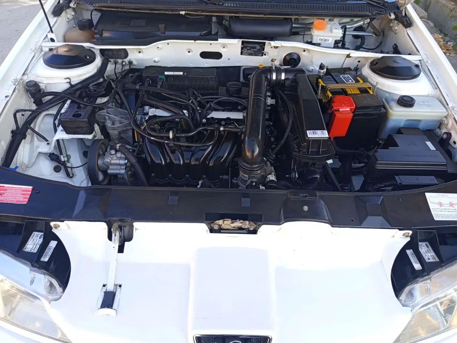 پژوپارس سفارشی مدل 401 چهارچرخ دیسک مانیتوردار|خودرو سواری و وانت|اسدآباد, |دیوار