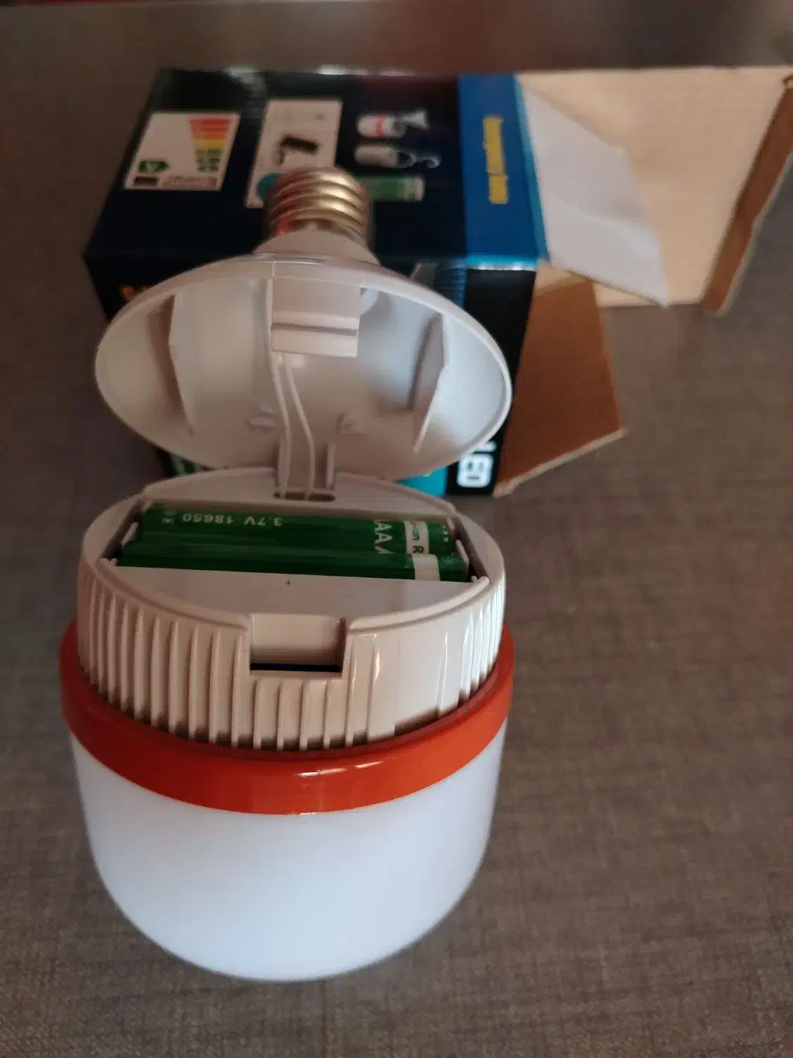 لامپ اضطراری|لامپ و چراغ|شاهینشهر, الهیه|دیوار