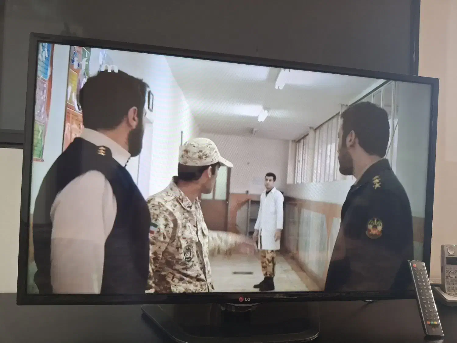 ال ای دی الجی ۴۲ اینچ|تلویزیون و پروژکتور|بوشهر, |دیوار