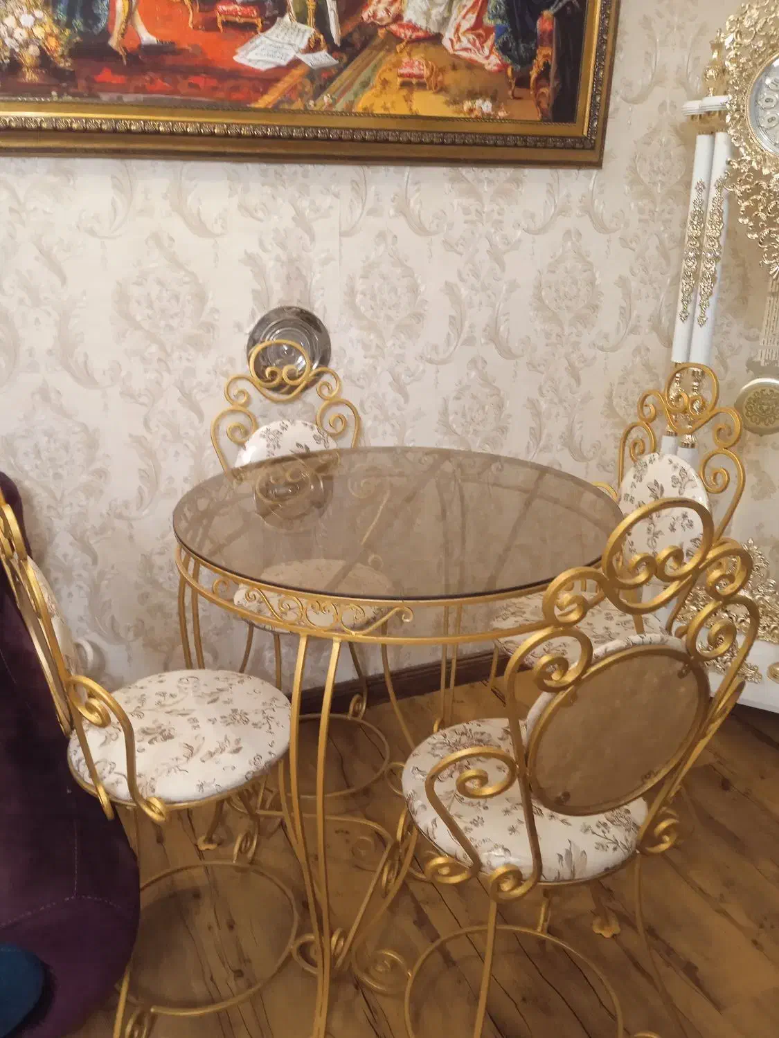 میز ناهار خوری اهن ۴ نفره اعلا|میز و صندلی غذاخوری|تبریز, |دیوار