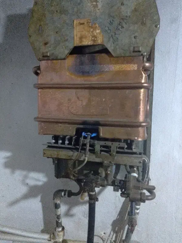 تعمیروسرویس ابگرمکن دیواری وبخاری|خدمات پیشه و مهارت|بهشهر, |دیوار