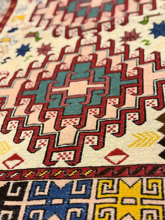 گلیم دستباف (۱۱۰ در ۸۰)|گلیم، جاجیم، گبه|تهران, زعفرانیه|دیوار