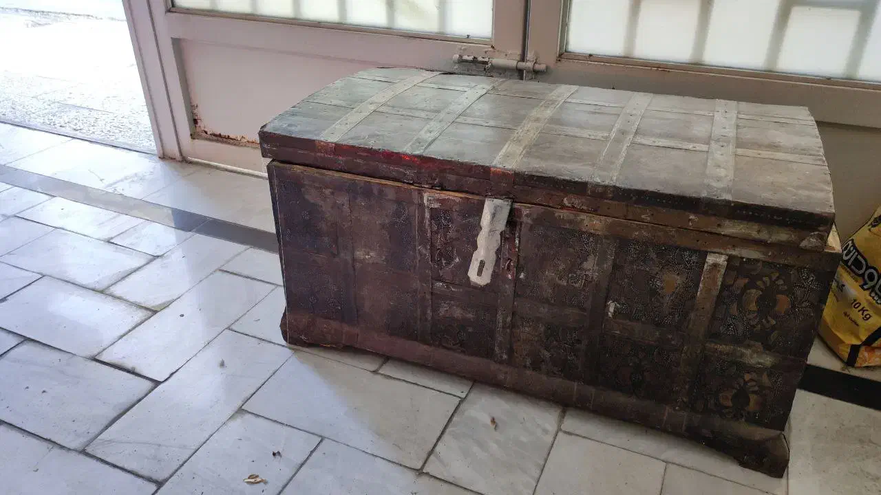 صندق قدیمی|کلکسیون اشیاء عتیقه|مشهد, بهشت|دیوار