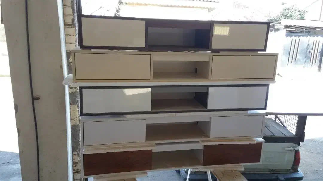 میز تلویزیون دیواری کد ۱۱۰ ،باکس،نصاب شلف دیواری|میز تلویزیون|رشت, شالکو|دیوار