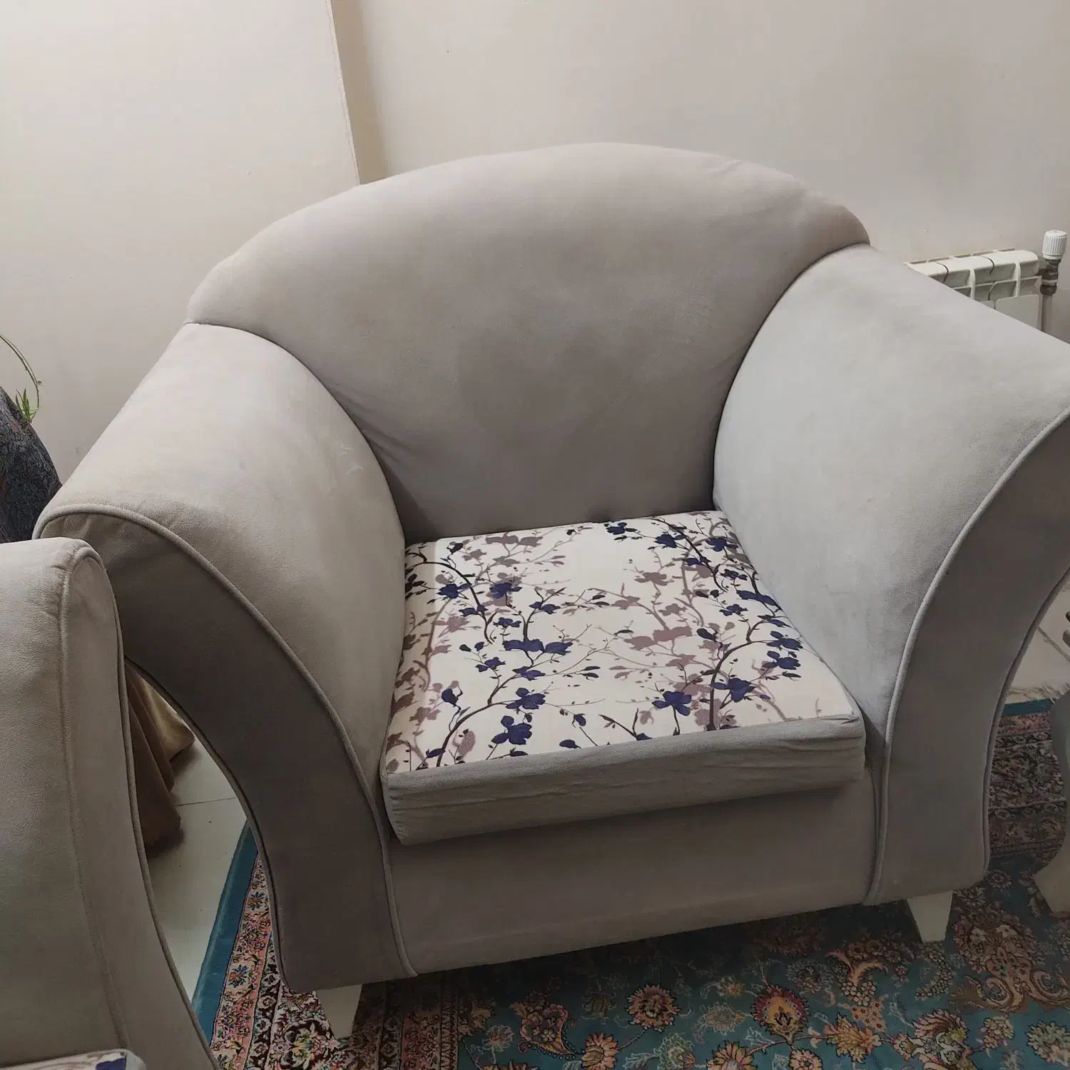 مبل ۷نفره|مبلمان خانگی و میز عسلی|پرند, فاز ۶|دیوار