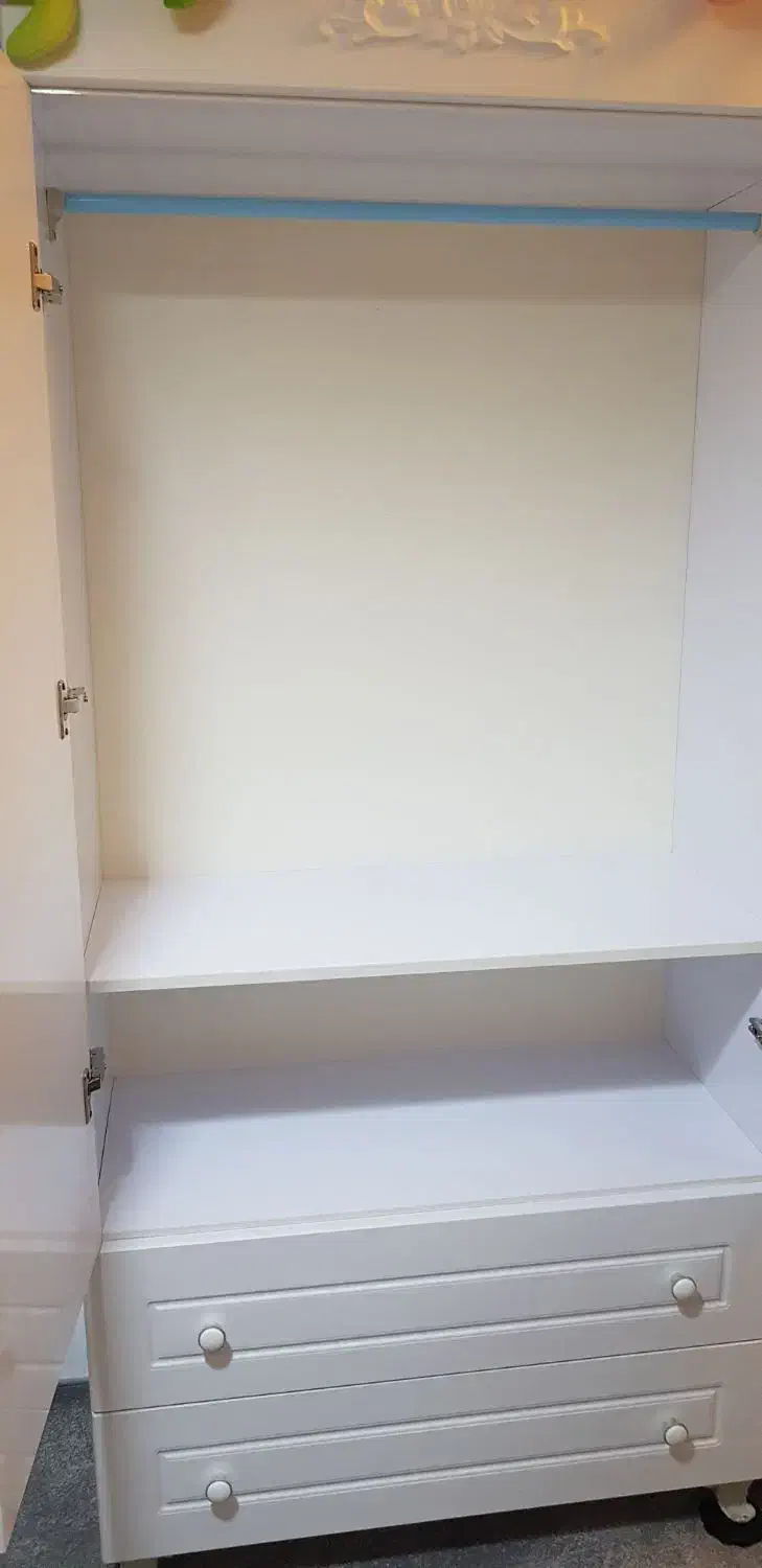 تخت نوزاد ، کمد و دراور|اسباب و اثاث بچه|ابهر, |دیوار