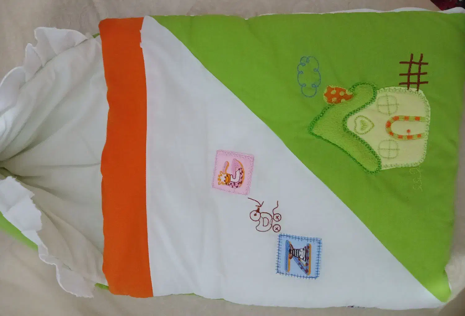 کیسه خواب بچه|رختخواب، بالش، پتو|دماوند, گیلاوند|دیوار