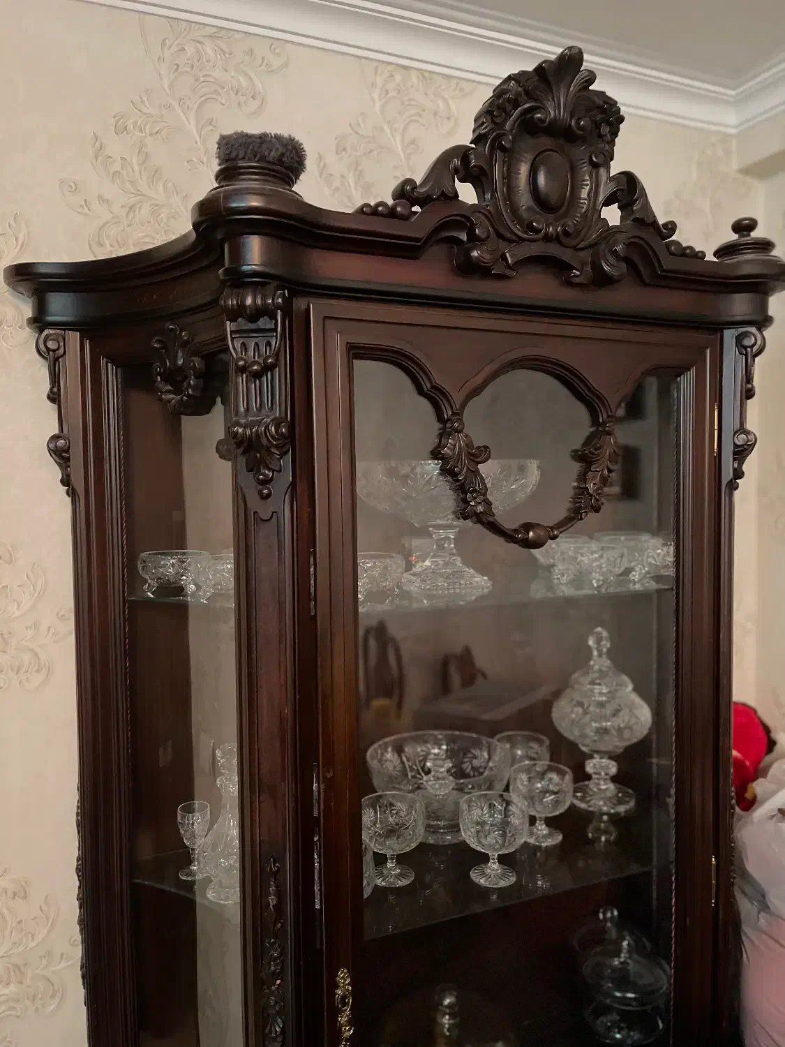 ویترین چوب گردو|بوفه، ویترین، کنسول|تهران, صد دستگاه|دیوار