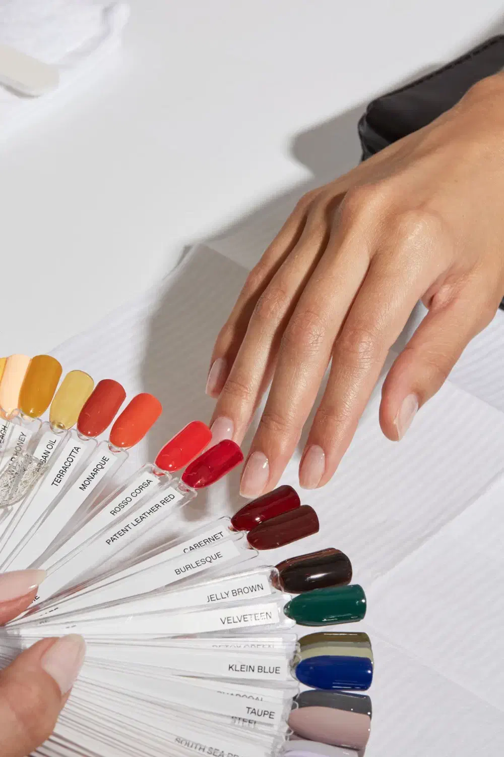 دستیار ناخن|استخدام درمانی، زیبایی، بهداشتی|تهران, الهیه|دیوار