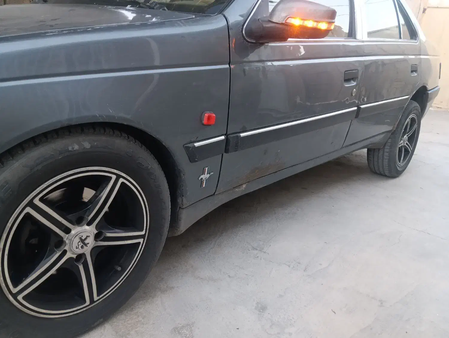 پژو 405 مدل 94|خودرو سواری و وانت|اهواز, امانیه|دیوار