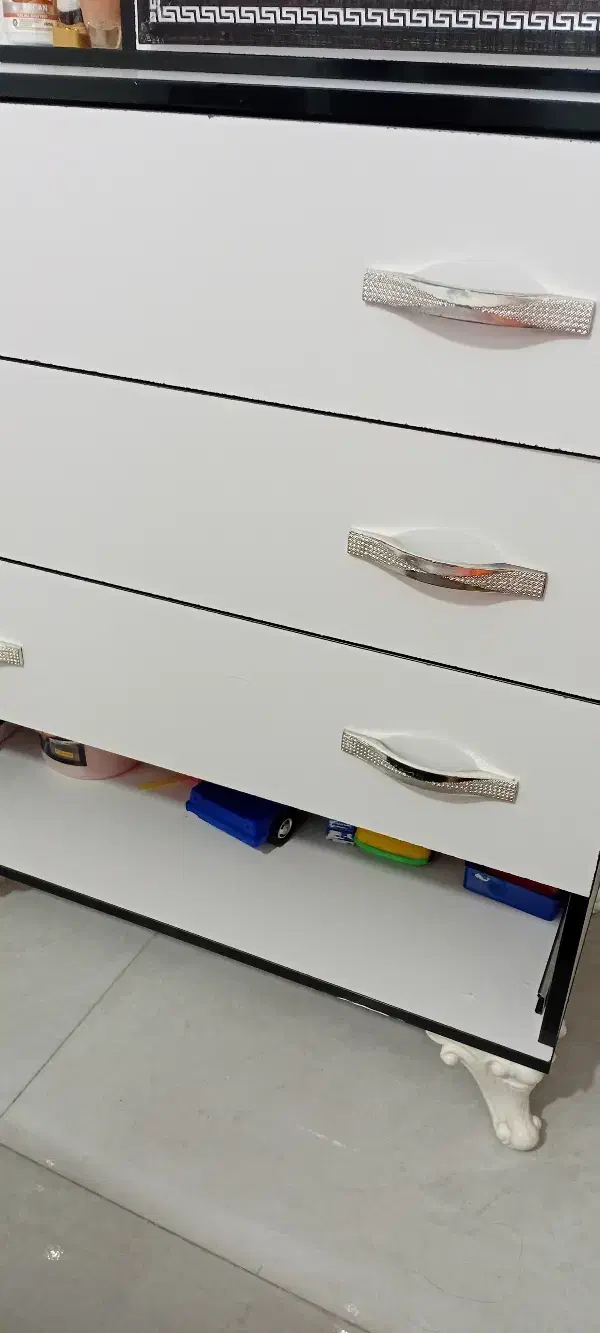 کمددراورتخت|تخت و سرویس خواب|شیروان (لرستان), |دیوار