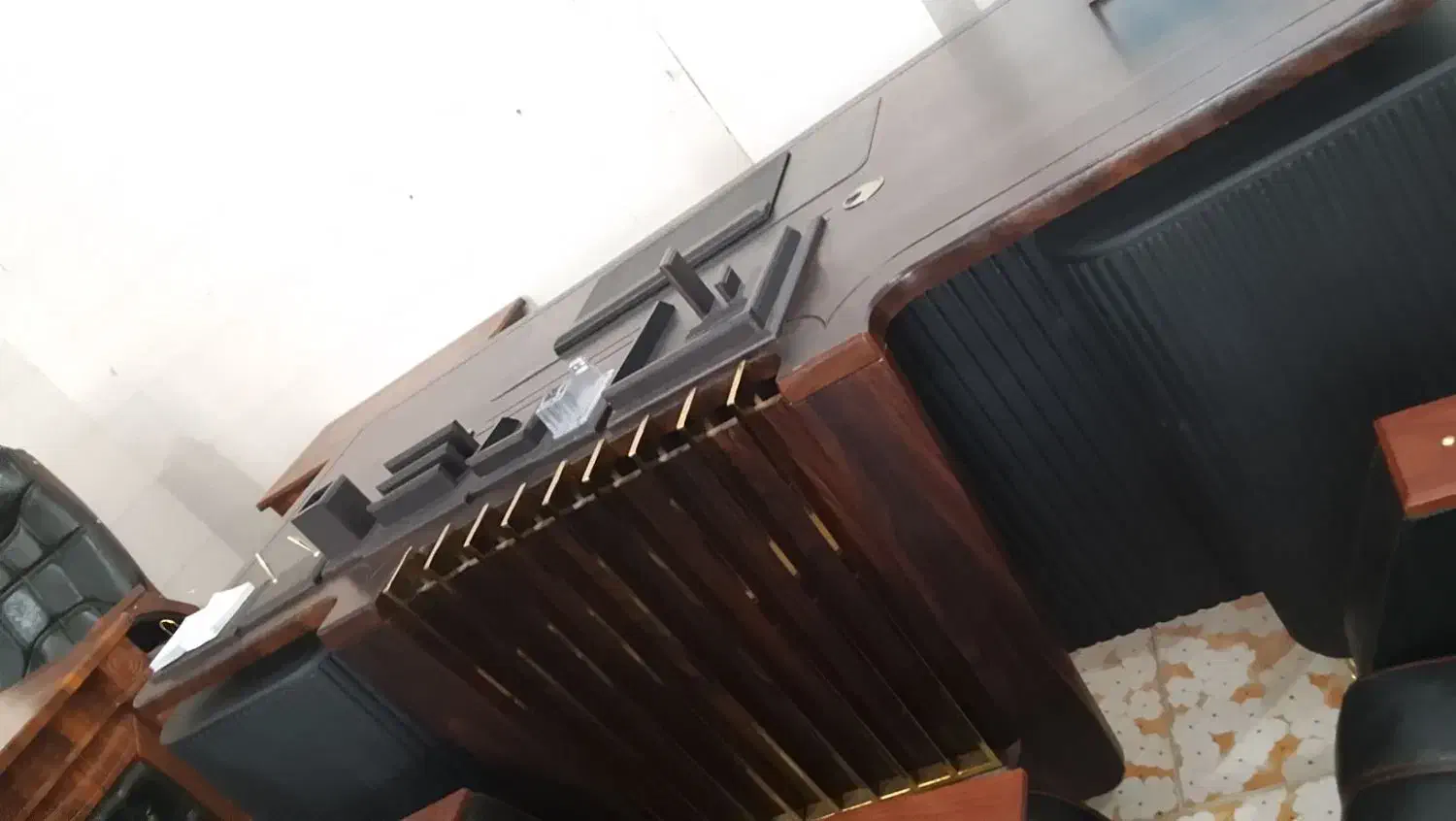 میزگل رز|دفتر کار|یزد, |دیوار