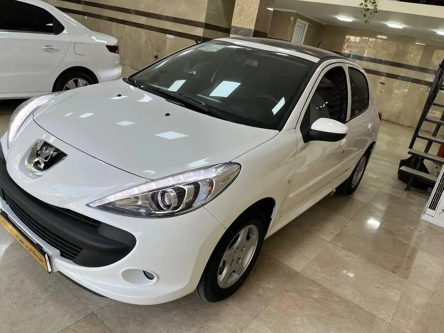 207 پاناروما ۱۴۰۴ دنده ای|خودرو سواری و وانت|تهران, امامت|دیوار