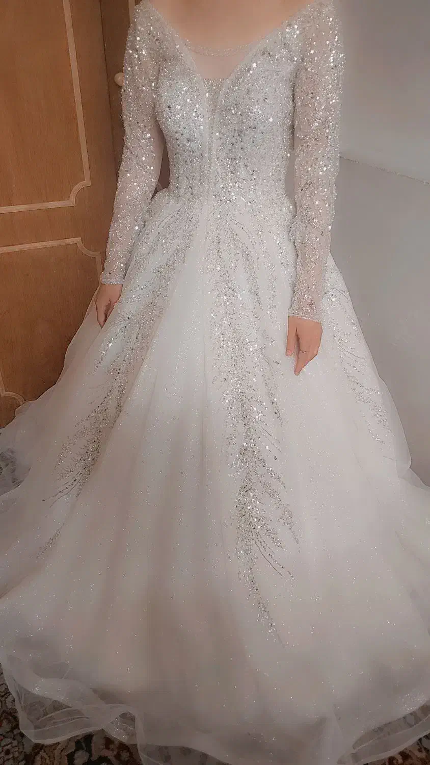 لباس عروس|لباس|ری, اقدسیه|دیوار