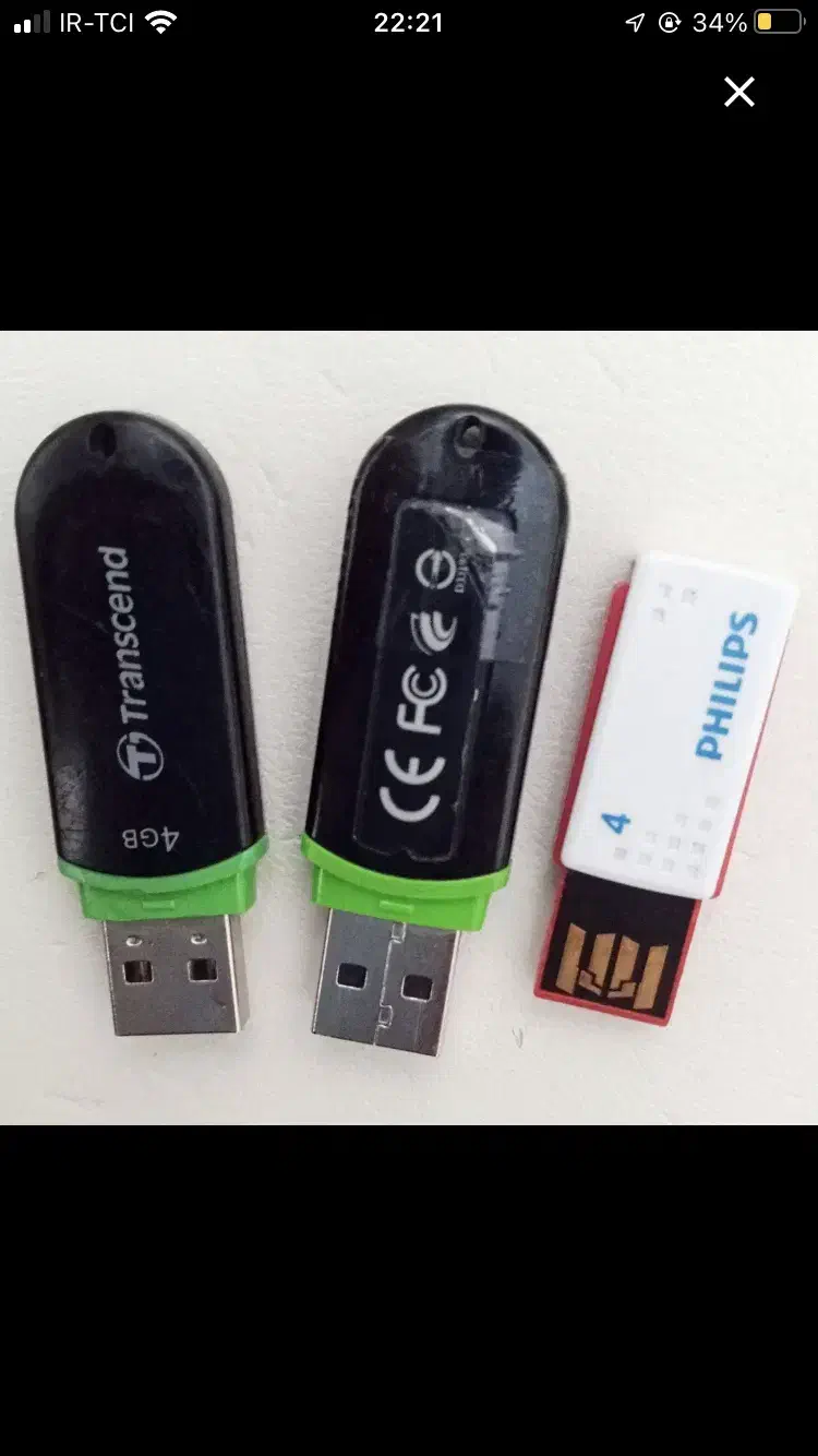 فلش ۸ و ۴ گیگ|لوازم جانبی موبایل و تبلت|یزد, |دیوار