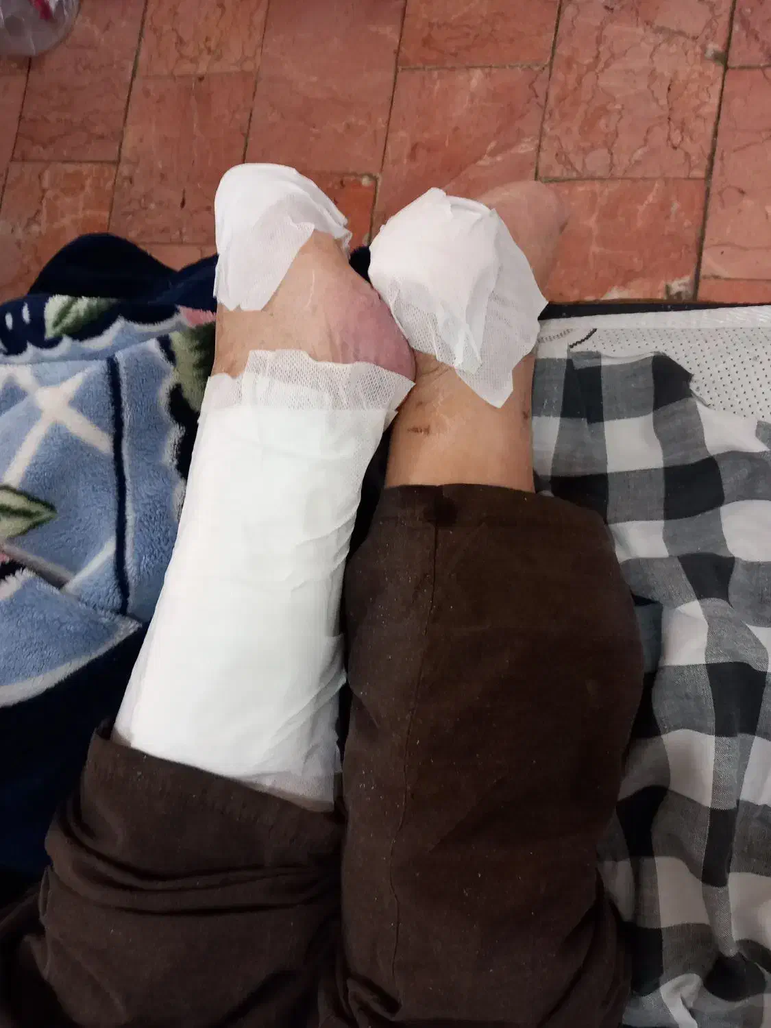 تزریقات و خدمات پرستاری ۲۴ساعته درمنزل|خدمات آرایشگری و زیبایی|کرج, فاز ۴ مهرشهر|دیوار