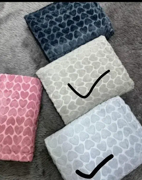 حراج پتو|رختخواب، بالش، پتو|قم, قلعه کامکار|دیوار