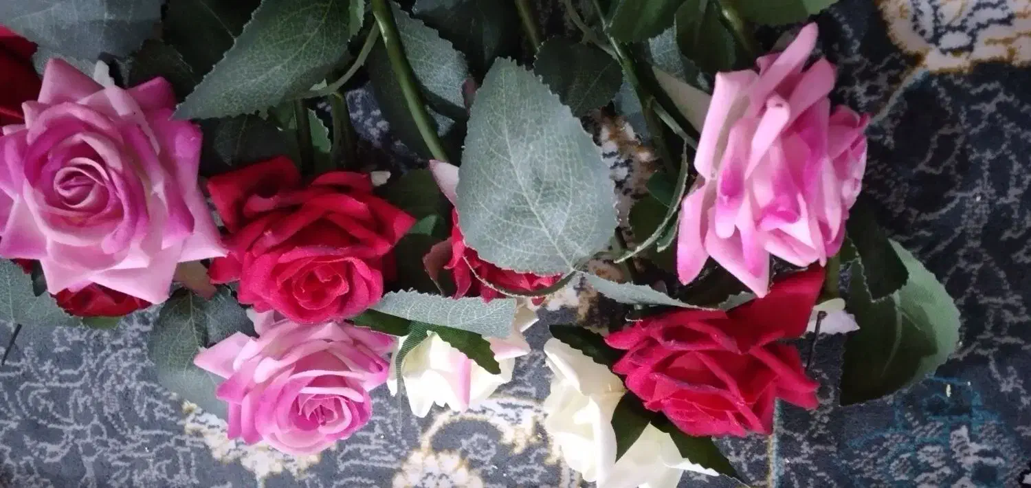 گل های زیبا|گل مصنوعی|کرج, حصارک پایین|دیوار