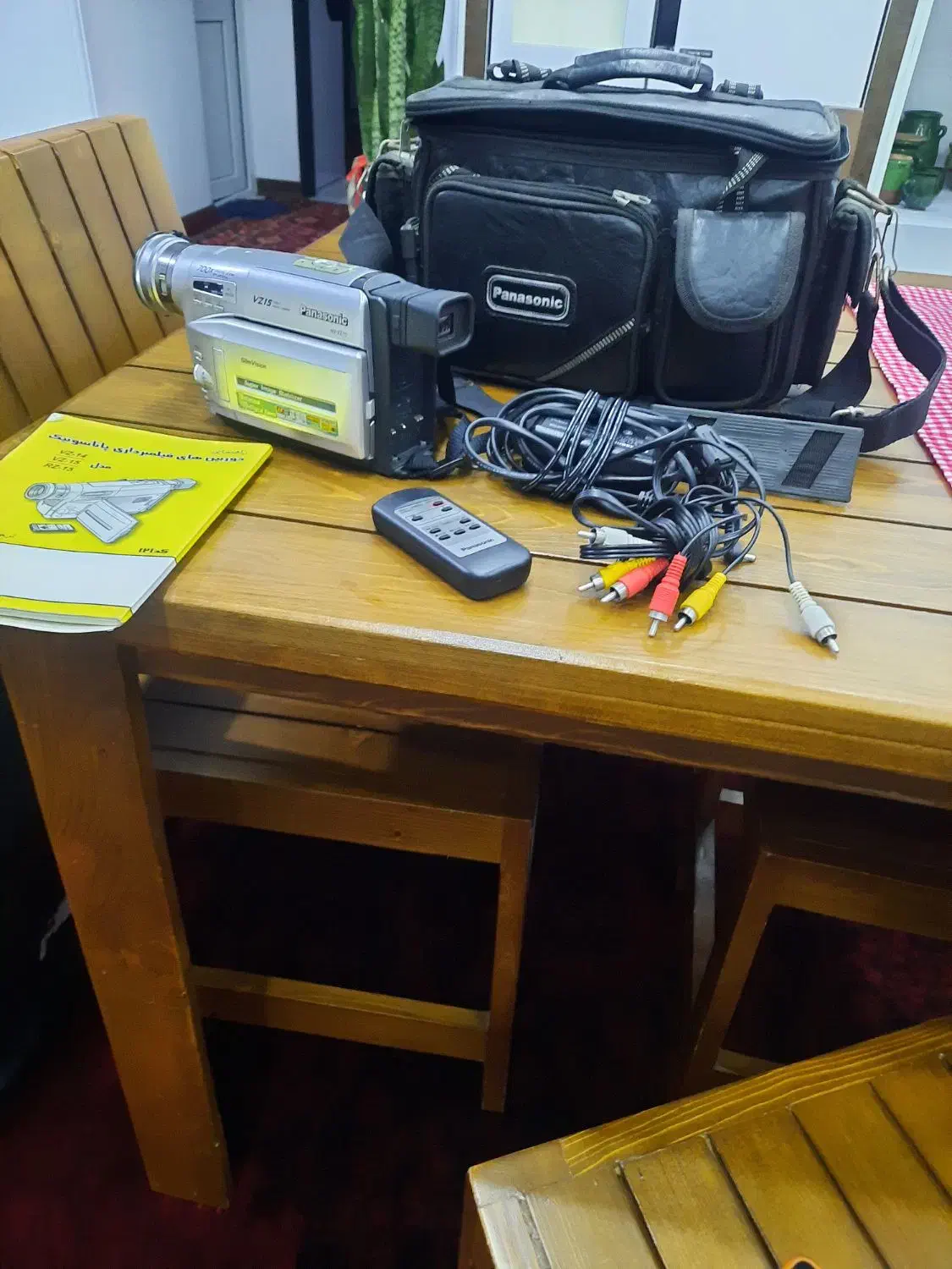 دوربین فیلم برداری هندی کم پاناسونیک اصل زاپن|دوربین عکاسی و فیلمبرداری|سنگر, |دیوار