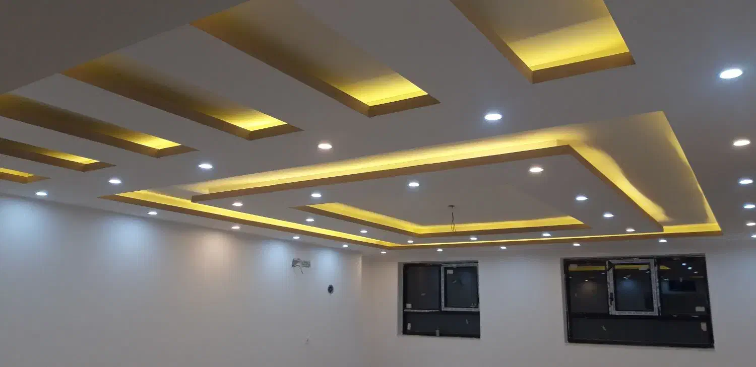 برقکار برقکش برقکاری برقکشی برق کار برق کشی|خدمات پیشه و مهارت|یزد, |دیوار