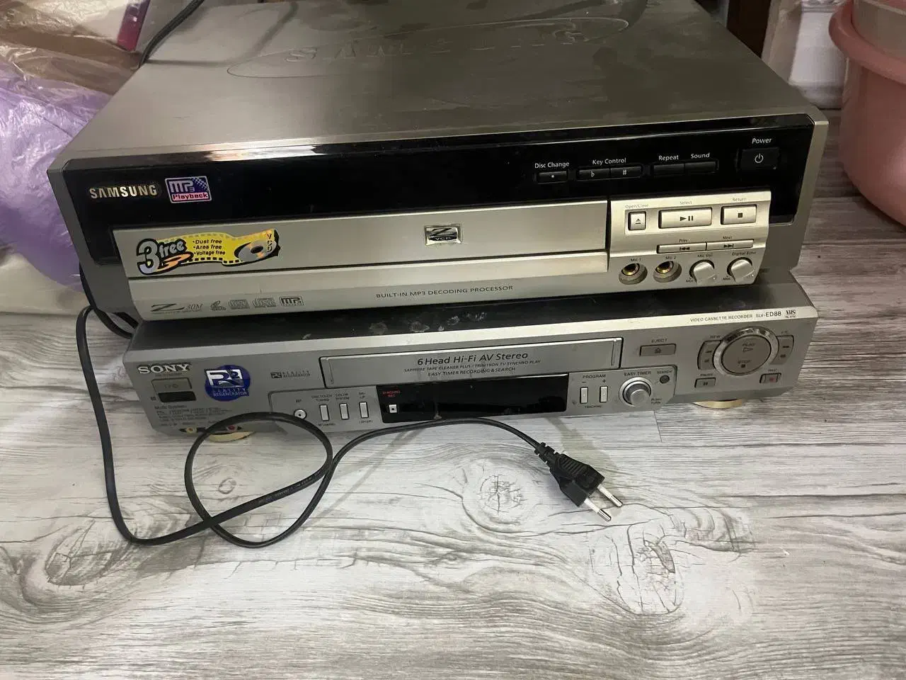 فروش ویدئو|پخشکننده DVD و ویدیو|اردبیل, |دیوار