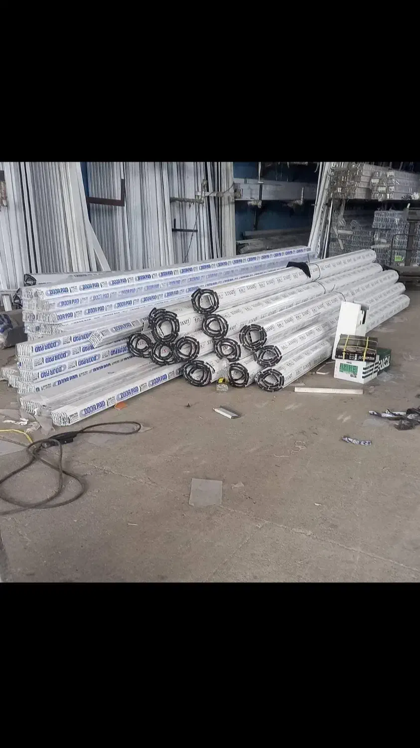 درب اتوماتیک سرویس و راه اندازی درب های برقی|خدمات پیشه و مهارت|شیراز, قدوسی غربی|دیوار