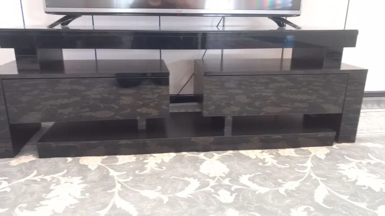 میز تلویزیون|میز تلویزیون|سیلاخور, |دیوار