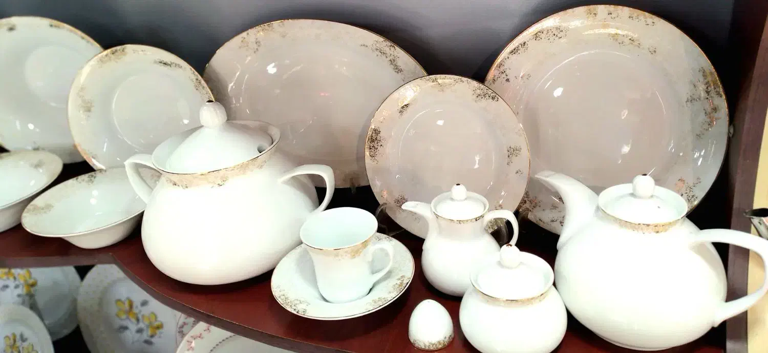 قیمت چینی زرین ایران ۱۸ملیون باضمانت تعویض|ظروف پخت‌وپز|گرگان, |دیوار