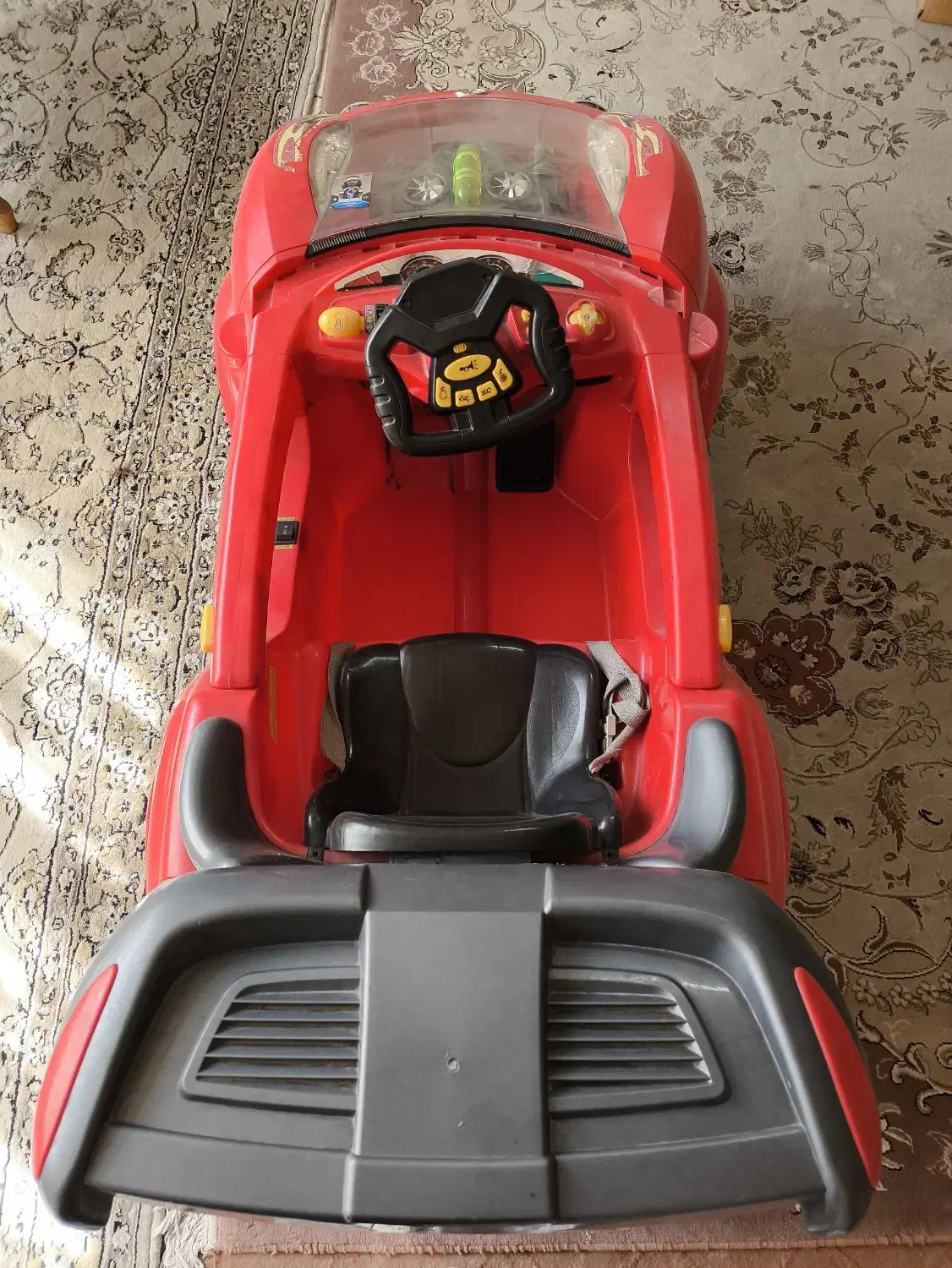 ماشین شارژی 2 موتوره|اسباب‌بازی بچه|اصفهان, شهرک کاوه|دیوار