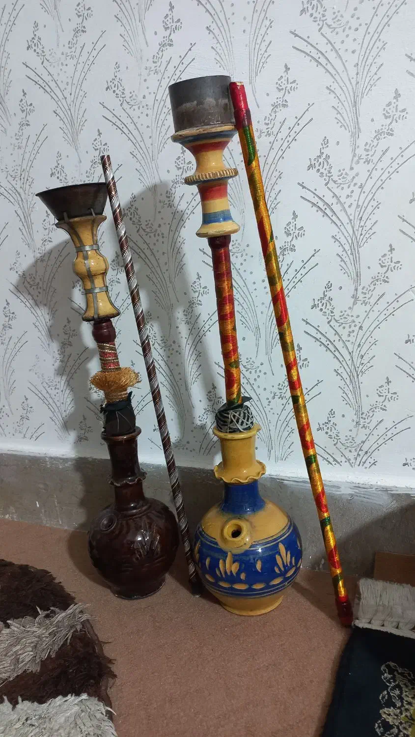 قلیون برازجونی|کلکسیون و سرگرمی|شیراز, کوشک میدان|دیوار