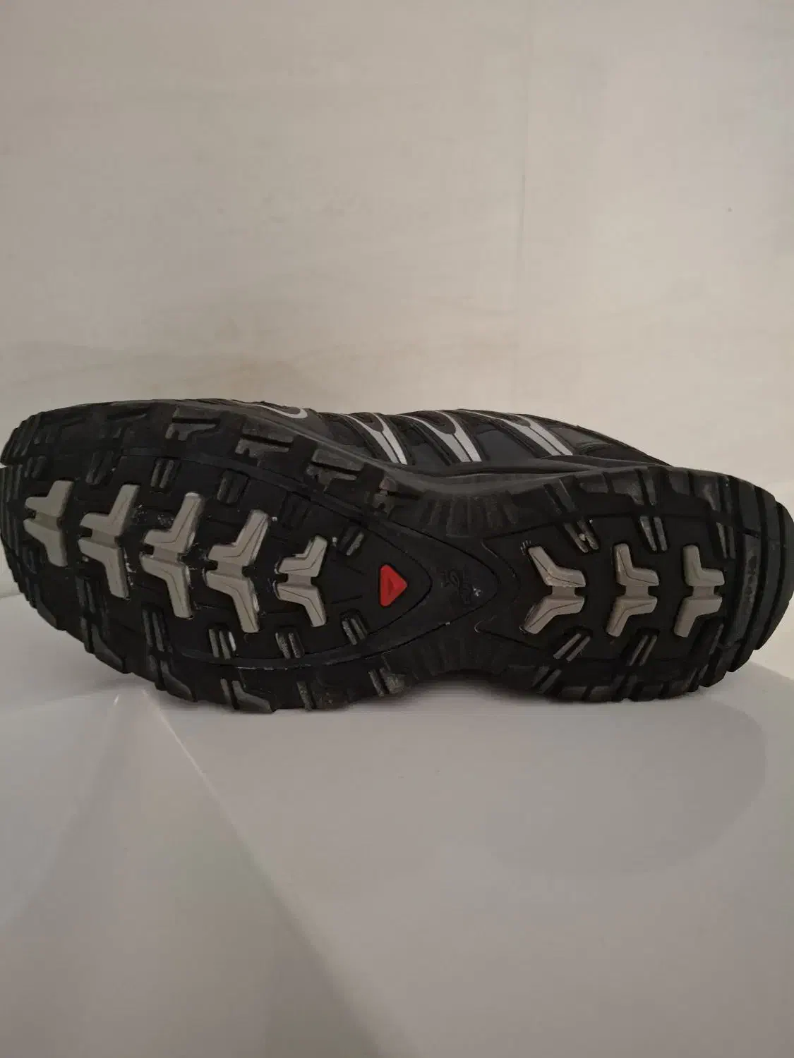 کفش سالامون|کیف، کفش، کمربند|مریوان, |دیوار