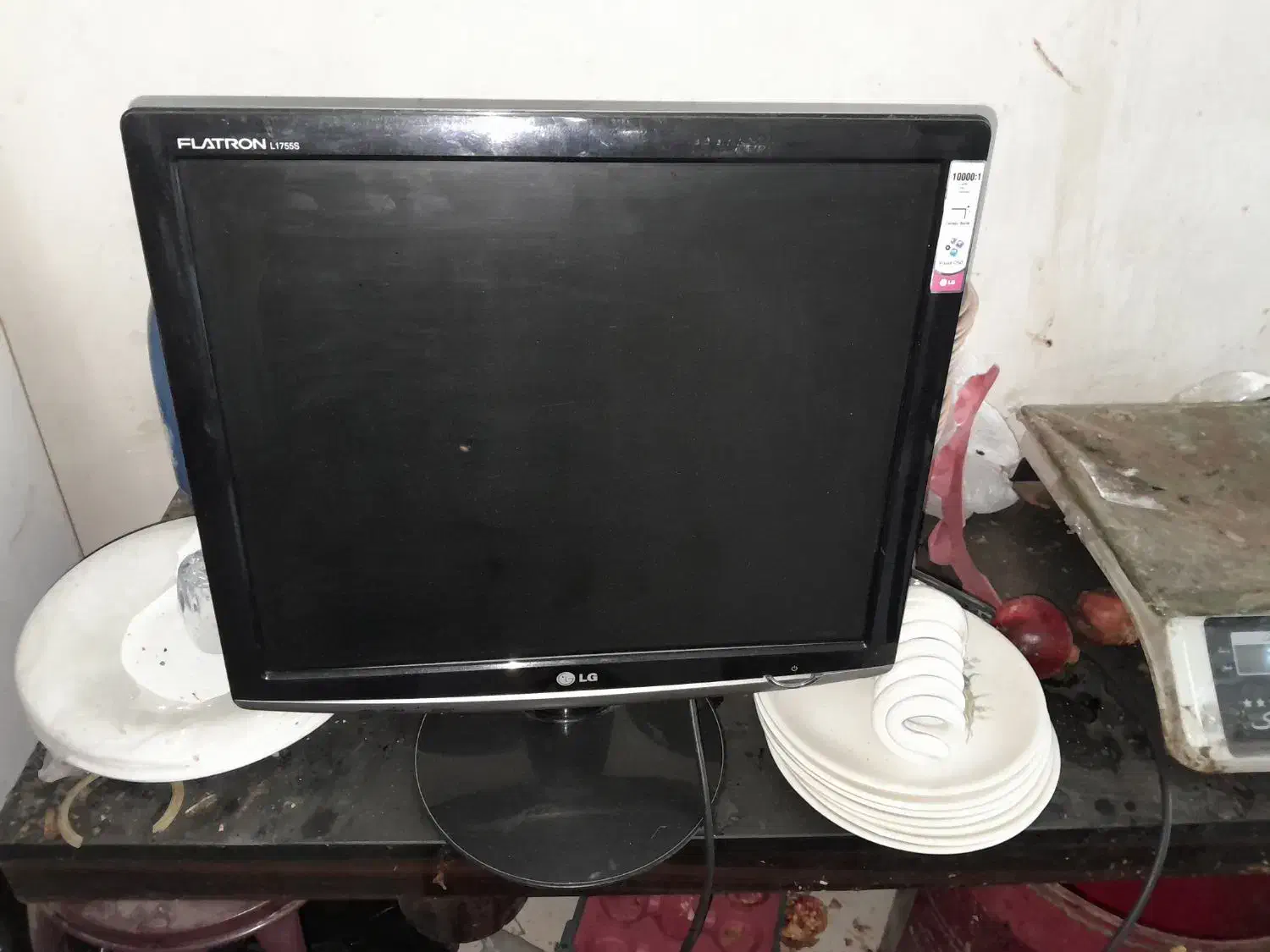 مانیتور ال جی با پایه|قطعات و لوازم جانبی رایانه|مشهد, طبرسی شمالی|دیوار