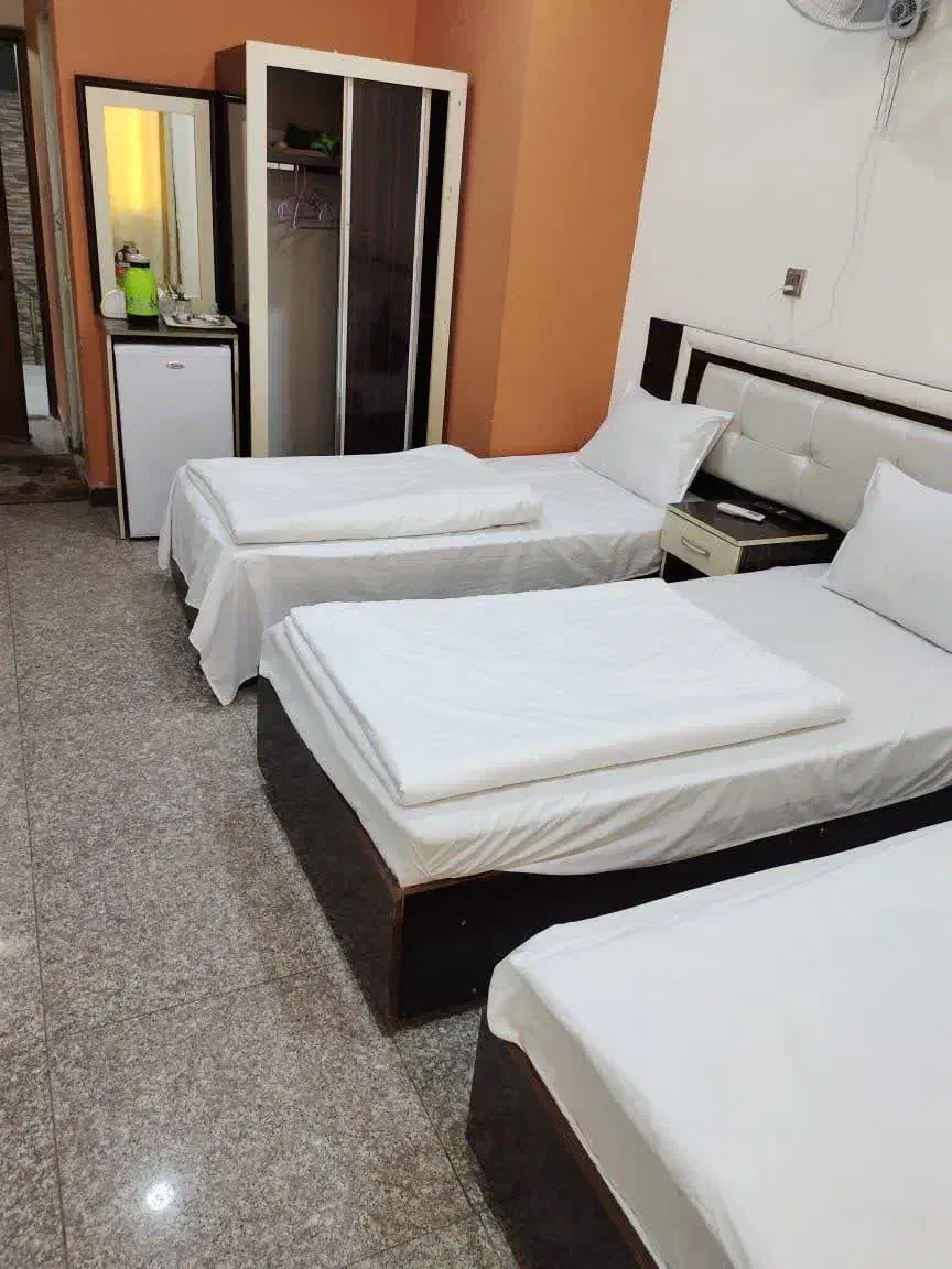 تور کربلا با خدمات خوب|تور و چارتر|مشهد, رده|دیوار