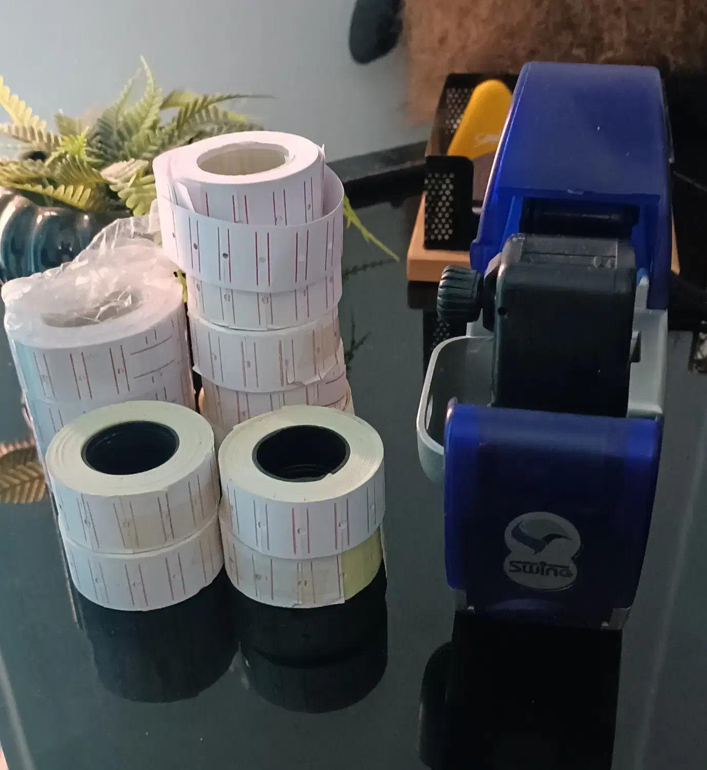 لیبلزن دستی + ۱۲ رول چسب|فروشگاه و مغازه|پردیس, فاز ۲|دیوار