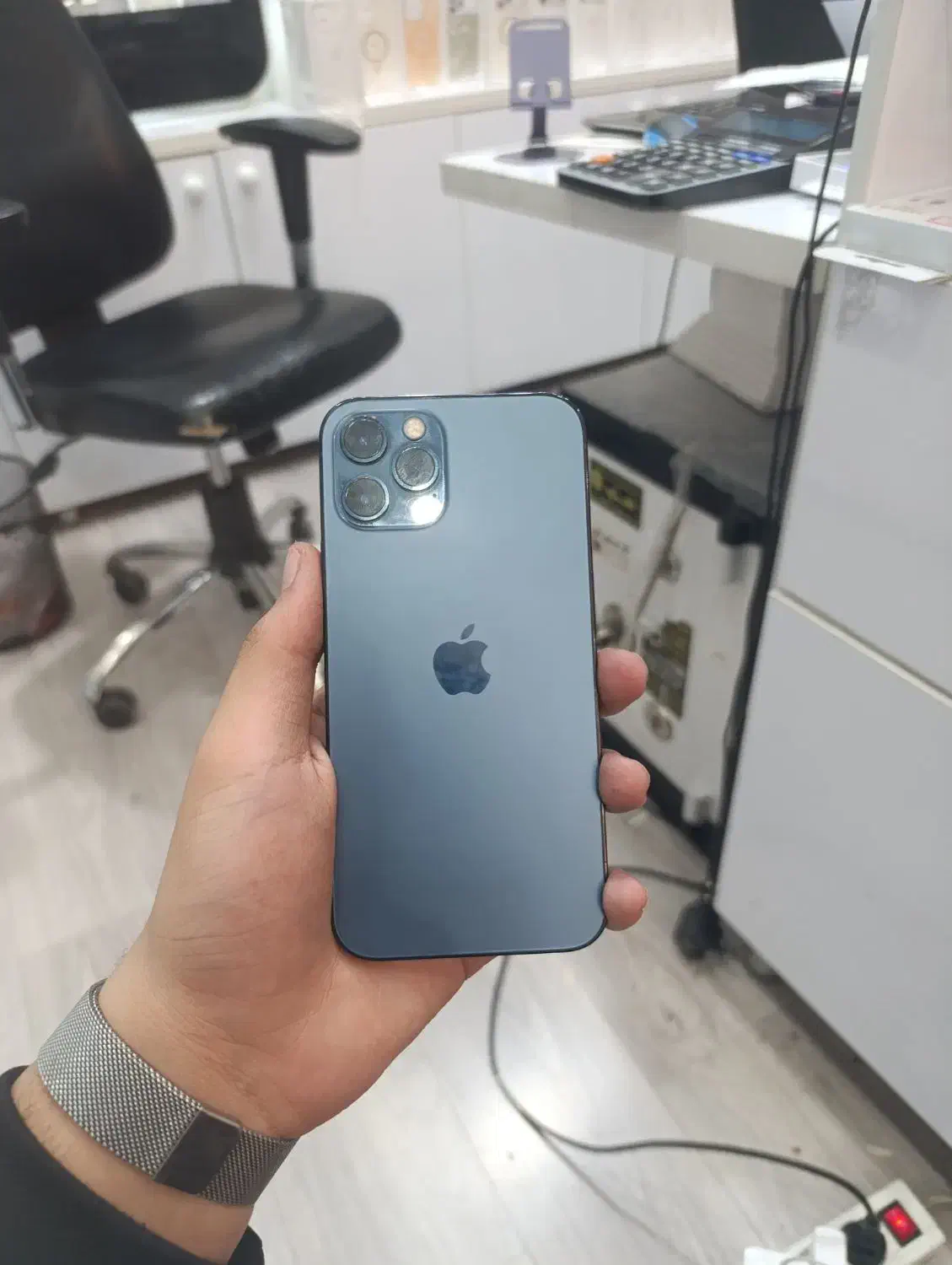 iphone 12 pro|موبایل|شیراز, ملاصدرا|دیوار