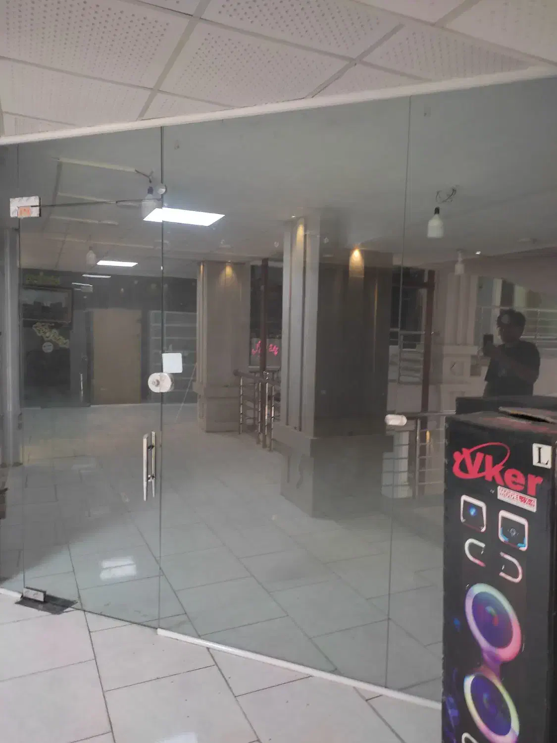 اجاره مغازه داخل مجتمع پارفیا سرابی|اجارهٔ مغازه و غرفه|گنبد کاووس, |دیوار