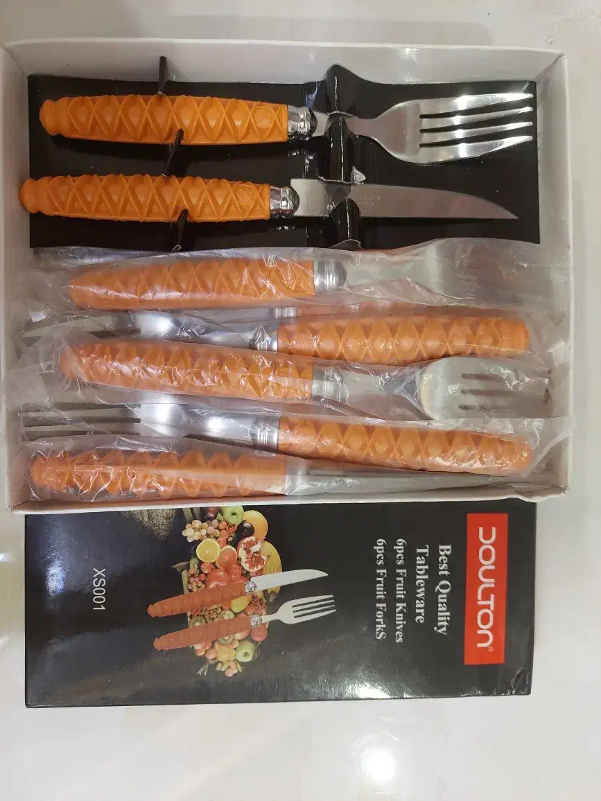 سرویس چنگال و چاقو مارک دالتون نو داخل پلاستیک|ظروف سرو و پذیرایی|همدان, |دیوار