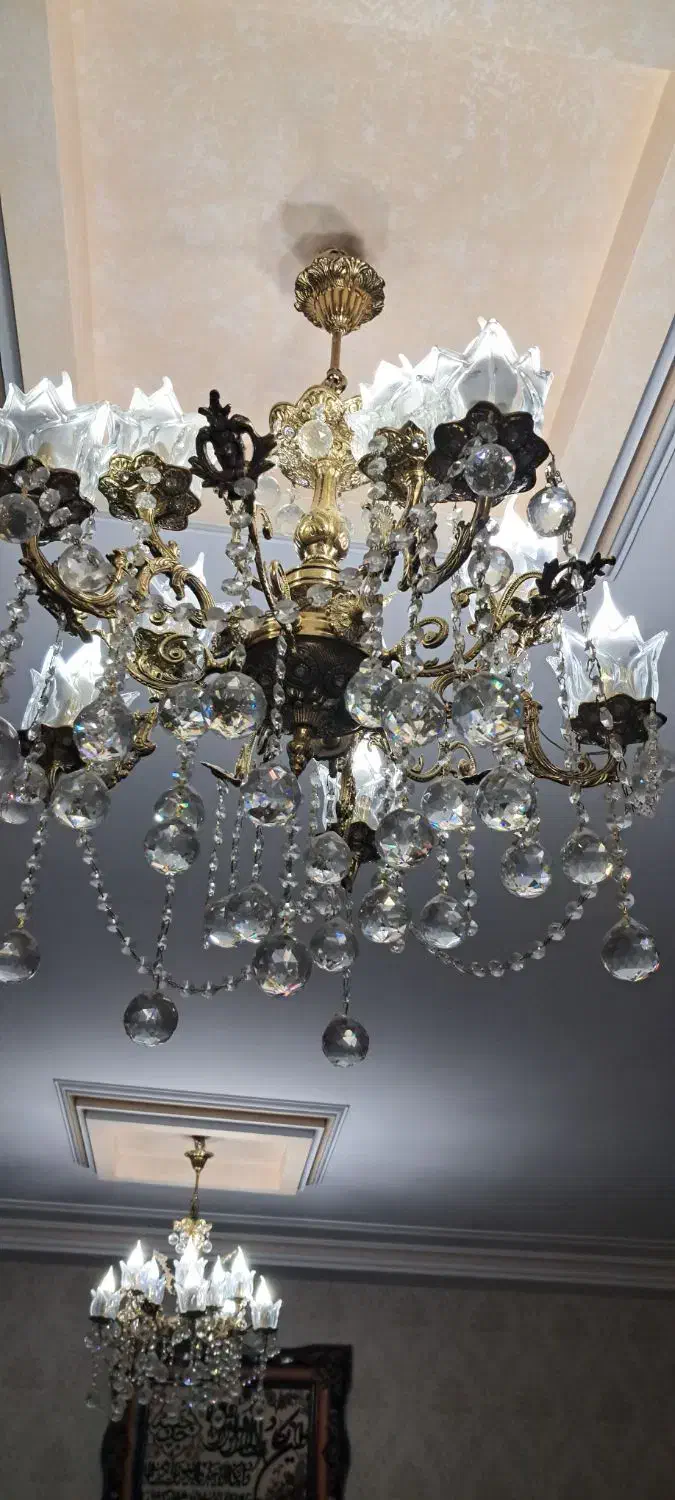 لوستر برنز|لوستر و چراغ آویز|رباط‌کریم, رباط‌کریم|دیوار