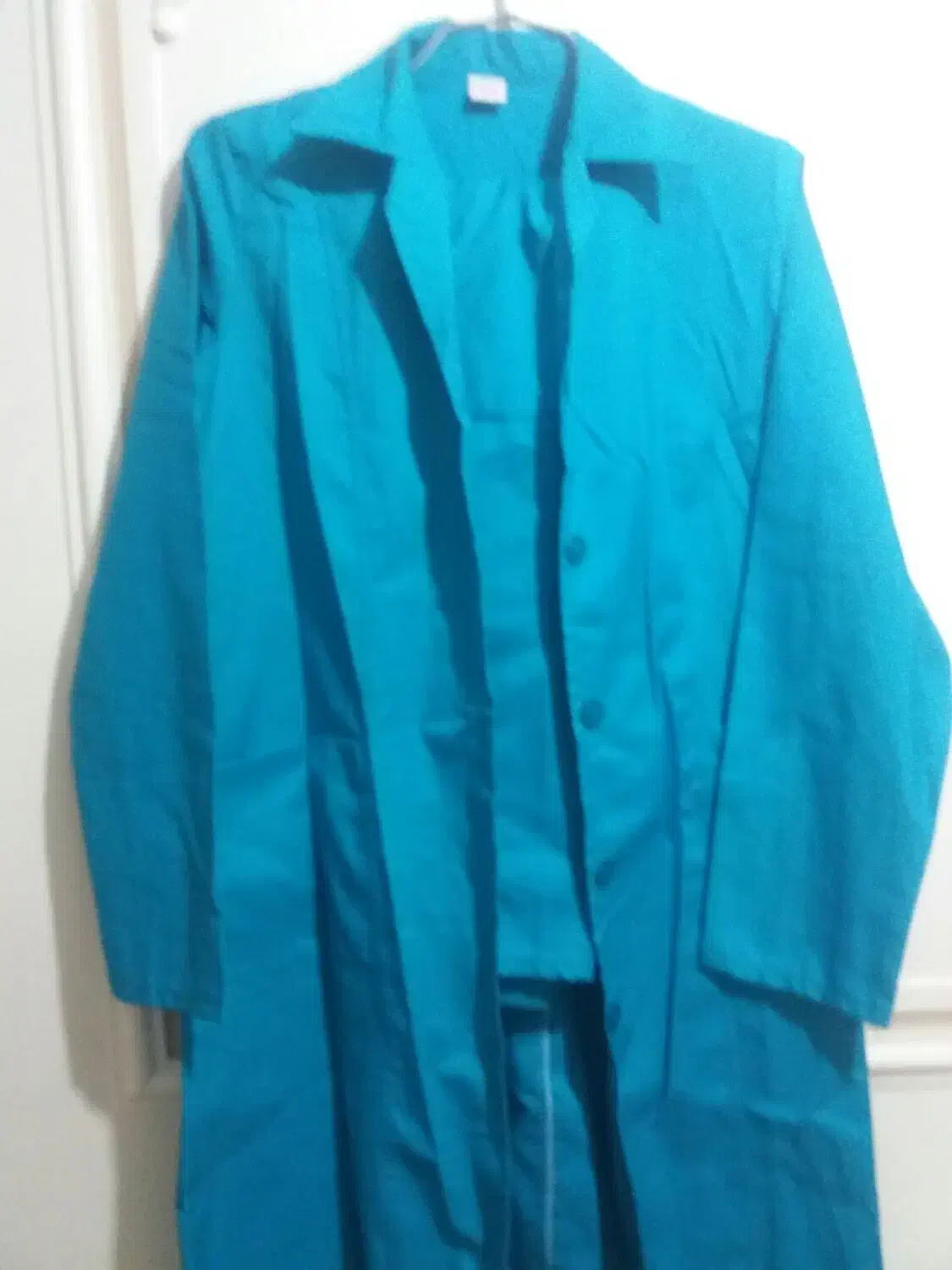 تجهیزات پزشکی|لباس|فولادشهر, B4|دیوار