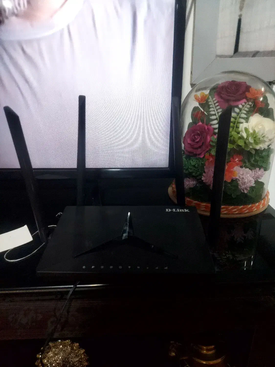 مودم روتر سیم کارت خور تمام سیم کارت ها میخوره|مودم و تجهیزات شبکه|نهاوند, |دیوار