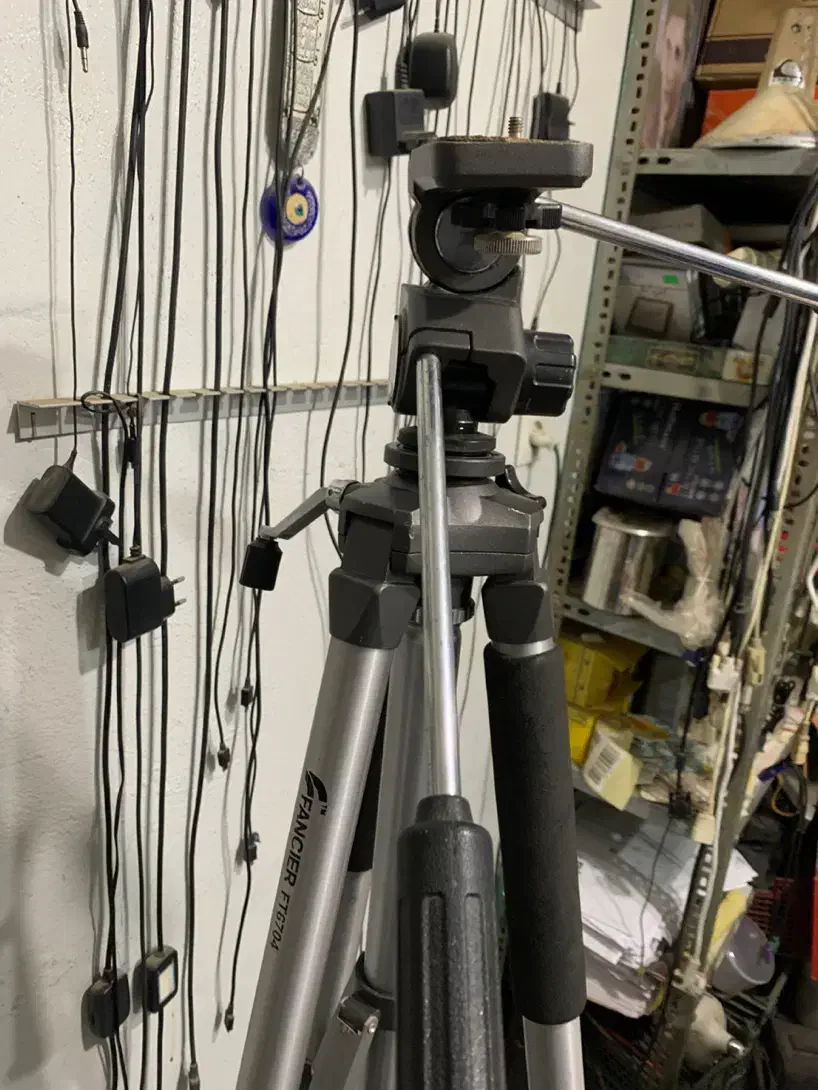 سه پایه دوربین فیلمبرداری|دوربین عکاسی و فیلمبرداری|شاندرمن, |دیوار